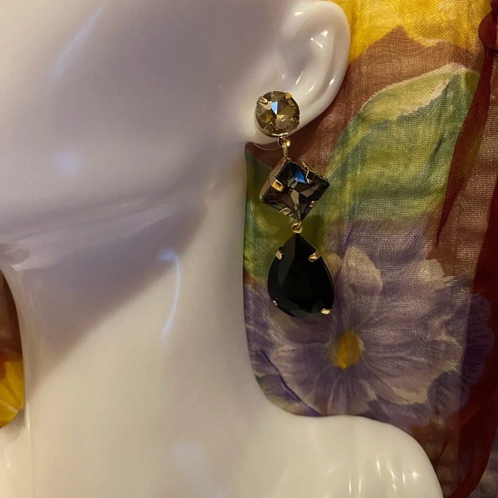 NEW - New York & Company Mixed Jeweled Drop Earrings. Black